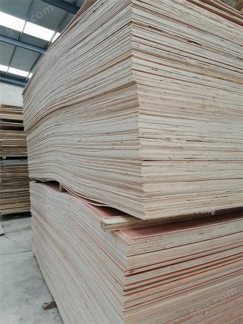 木质胶合板10