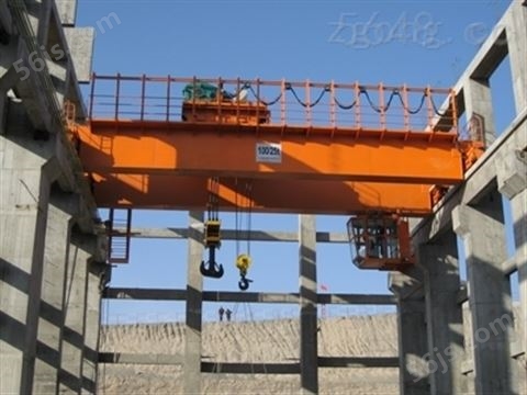 QD型吊钩桥式起重机5~550吨